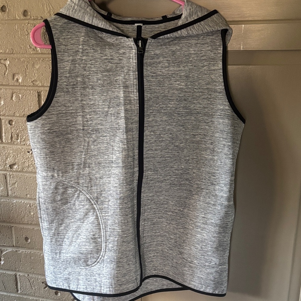 Lululemon Athletica Reversible Inscripto Vest